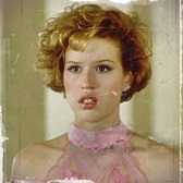 pretty-in-pink-molly-ringwald-35509955-168-168